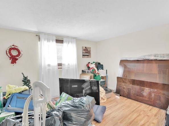5221 NE 16th Ave, Pompano Beach FL 33064