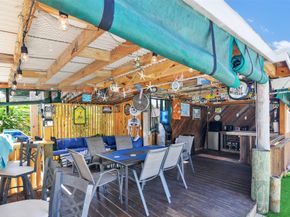 5221 NE 16th Ave, Pompano Beach FL 33064