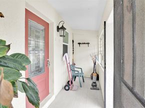 5221 NE 16th Ave, Pompano Beach FL 33064