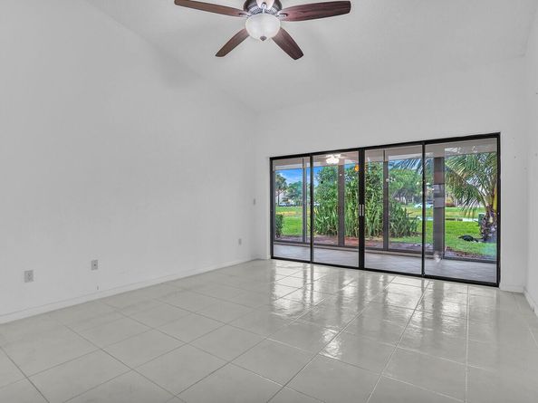 3583 Willa Way B, Lake Worth FL 33467