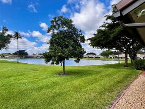5667 Parkwalk Cir E 5667, Boynton Beach FL 33472