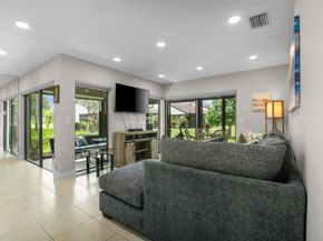 5667 Parkwalk Cir E 5667, Boynton Beach FL 33472