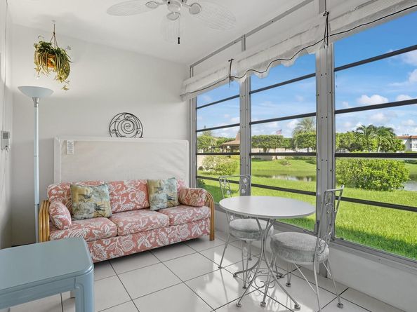 4705 NW 35th St 411, Lauderdale Lakes FL 33319