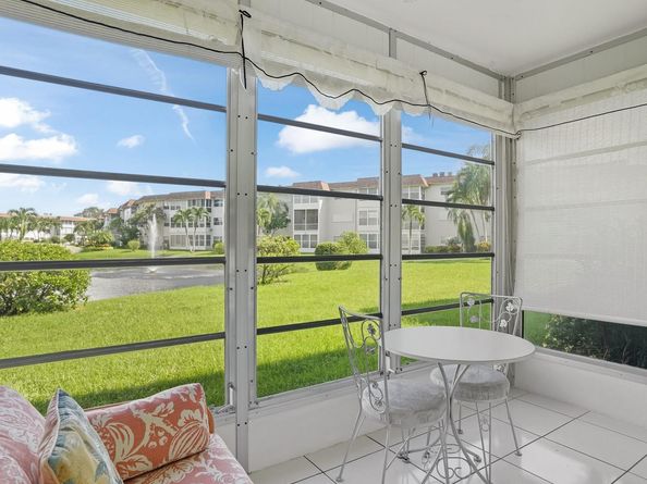4705 NW 35th St 411, Lauderdale Lakes FL 33319