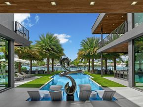 671 Middle River Dr, Fort Lauderdale FL 33304