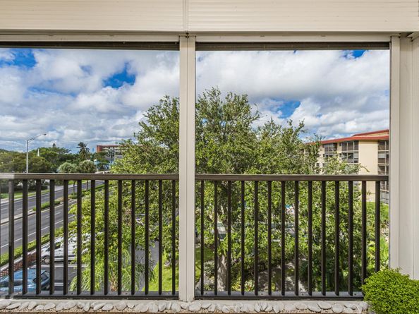2601 NE 14th Street Cswy 445, Pompano Beach FL 33062