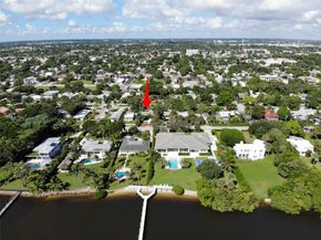 922 S Palmway, Lake Worth Beach FL 33460