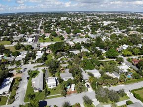 922 S Palmway, Lake Worth Beach FL 33460