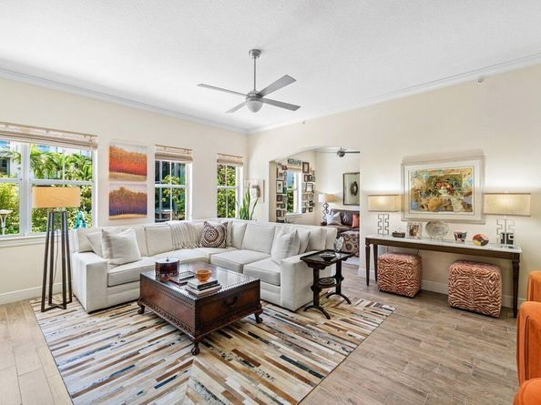 200 NE 2nd Avenue 211, Delray Beach FL 33444