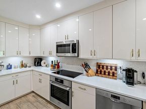 200 NE 2nd Avenue 211, Delray Beach FL 33444