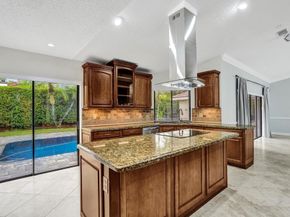 5426 NW 61st Ave, Coral Springs FL 33067