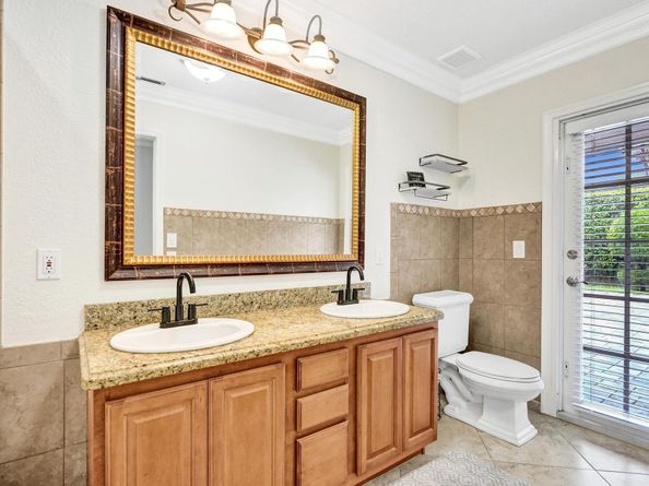 5426 NW 61st Ave, Coral Springs FL 33067