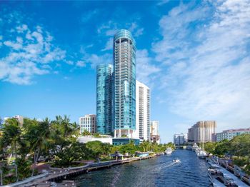 333 Las Olas Way