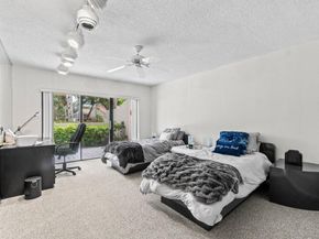 25 Glens Drive W, Boynton Beach FL 33436