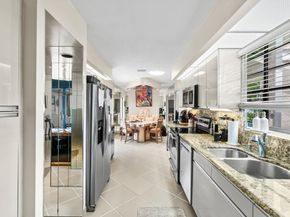 25 Glens Drive W, Boynton Beach FL 33436