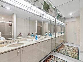 25 Glens Drive W, Boynton Beach FL 33436
