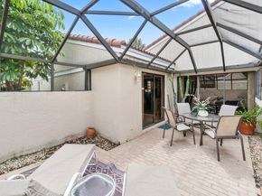 25 Glens Drive W, Boynton Beach FL 33436