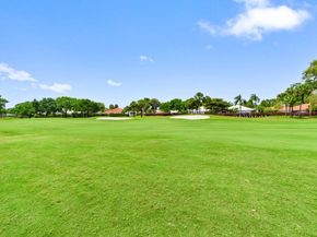 25 Glens Drive W, Boynton Beach FL 33436