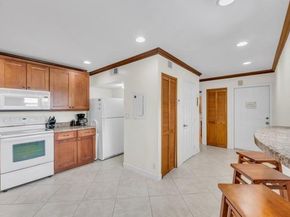 961 SE 20th Ave 308, Deerfield Beach FL 33441
