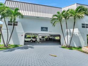 961 SE 20th Ave 308, Deerfield Beach FL 33441