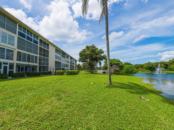 2905 Victoria Pl G1, Coconut Creek FL 33066
