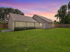 12275 Sannenwood Lane, Wellington FL 33414