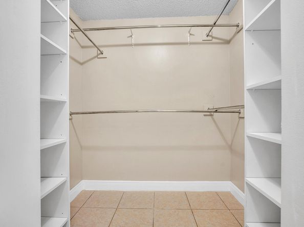 12275 Sannenwood Lane, Wellington FL 33414