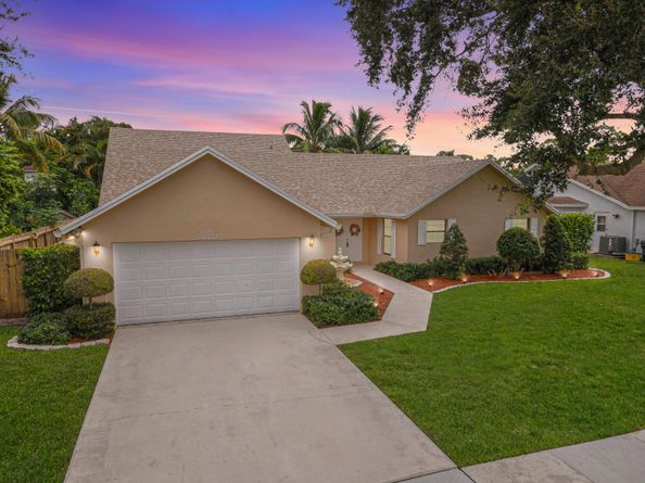 12275 Sannenwood Lane, Wellington FL 33414