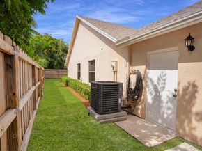 12275 Sannenwood Lane, Wellington FL 33414