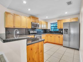 12275 Sannenwood Lane, Wellington FL 33414