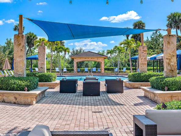517 Carrara Court, Jupiter FL 33478