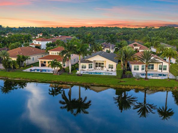 517 Carrara Court, Jupiter FL 33478