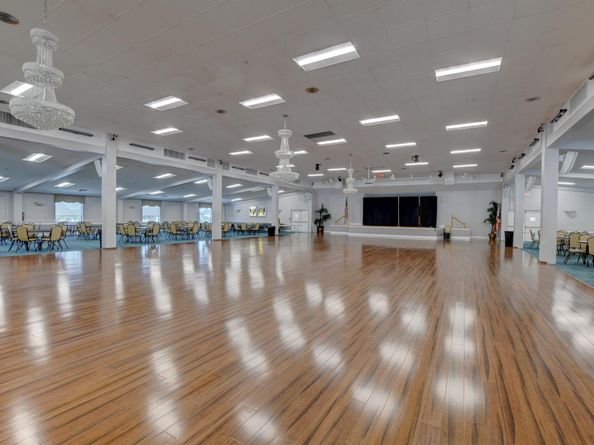 171 Oakridge L 171, Deerfield Beach FL 33442