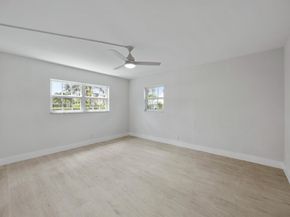 315 Venetian Drive 4, Delray Beach FL 33483