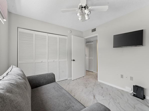 6093 Pointe Regal Circle 301, Delray Beach FL 33484