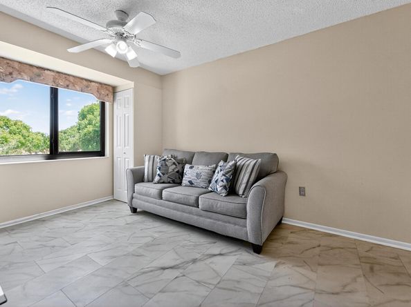 6093 Pointe Regal Circle 301, Delray Beach FL 33484