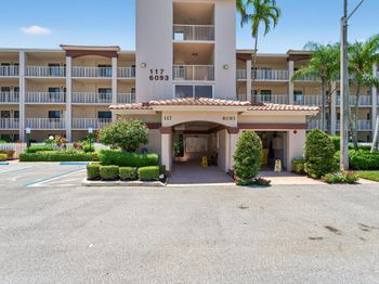 6093 Pointe Regal Circle