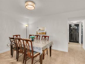 2840 Somerset Dr 403, Lauderdale Lakes FL 33311