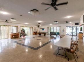 2840 Somerset Dr 403, Lauderdale Lakes FL 33311