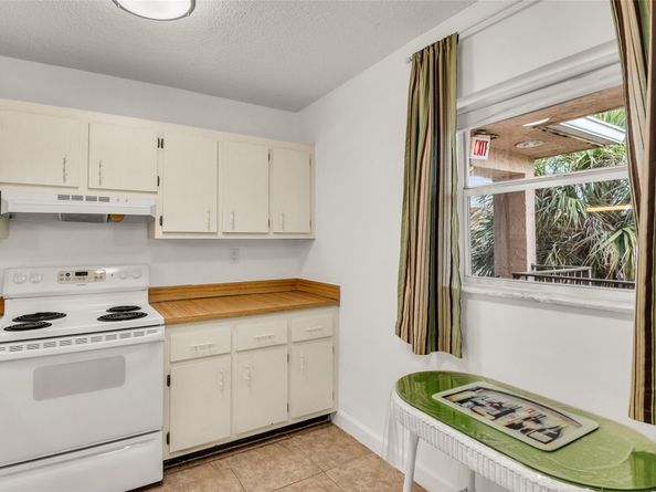 2840 Somerset Dr 403, Lauderdale Lakes FL 33311