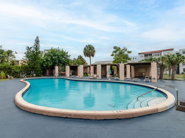 2840 Somerset Dr 403, Lauderdale Lakes FL 33311