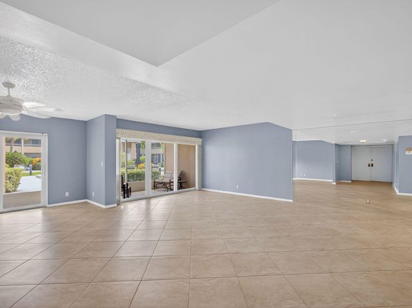 1100 Surf Road 109, Singer Island FL 33404