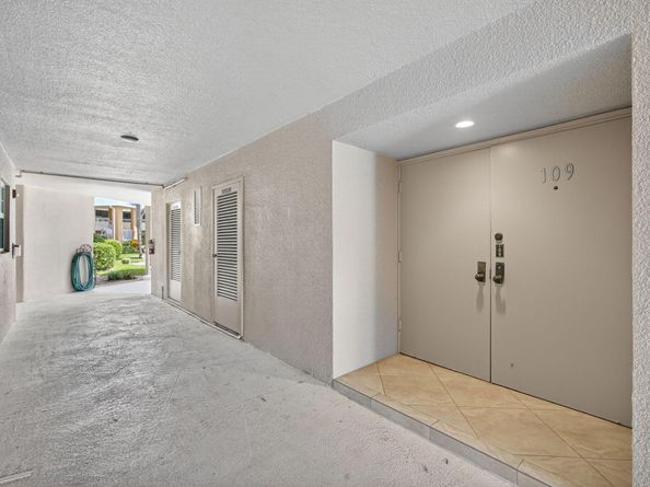 1100 Surf Road 109, Singer Island FL 33404