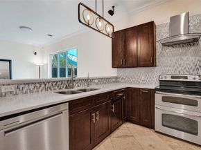 710 NE 15th Ave 710, Fort Lauderdale FL 33304