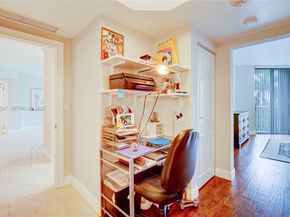 2000 Island Boulevard 408, Aventura FL 33160