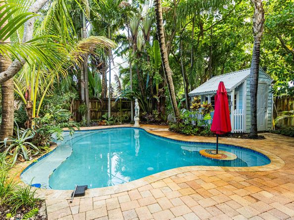 1200 NE 12 Avenue, Fort Lauderdale FL 33304