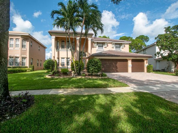 1748 Annandale Circle, Royal Palm Beach FL 33411