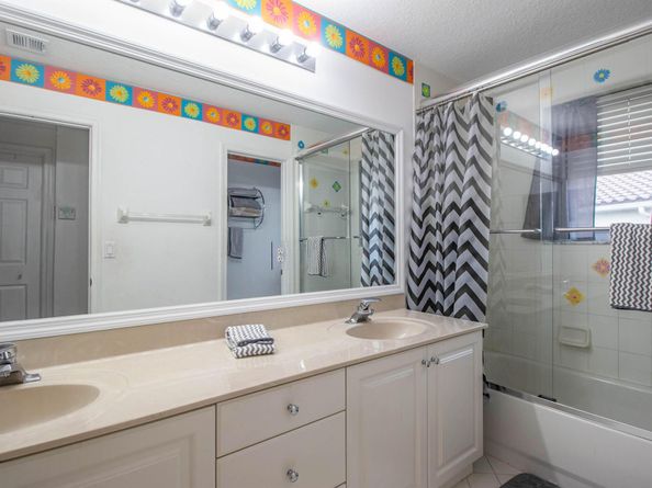 1748 Annandale Circle, Royal Palm Beach FL 33411