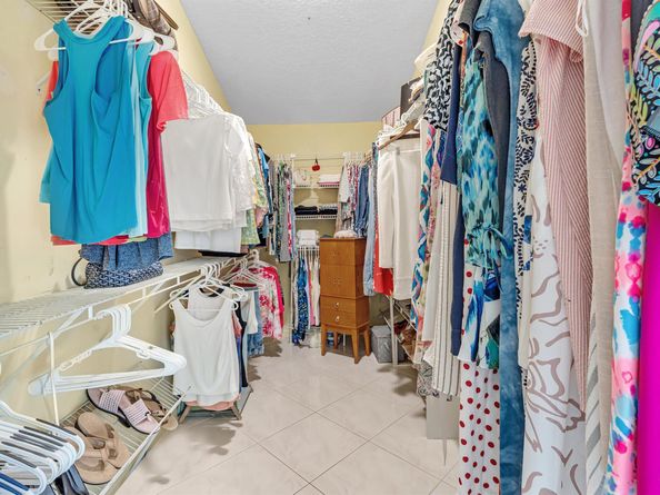 6004 Golf Villas Drive, Boynton Beach FL 33437