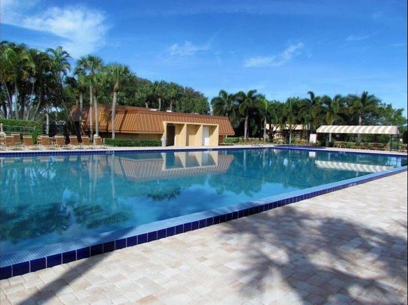 505 5th Way, West Palm Beach FL 33407